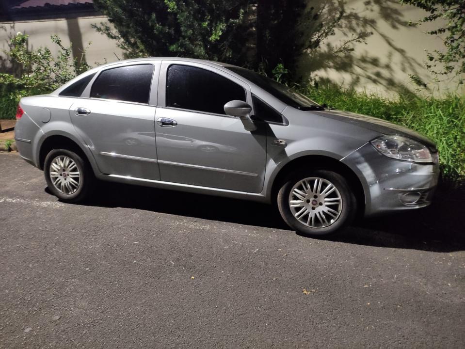 Foto 2 de 4 — Carro roubado: homem é preso por receptação em Araraquara